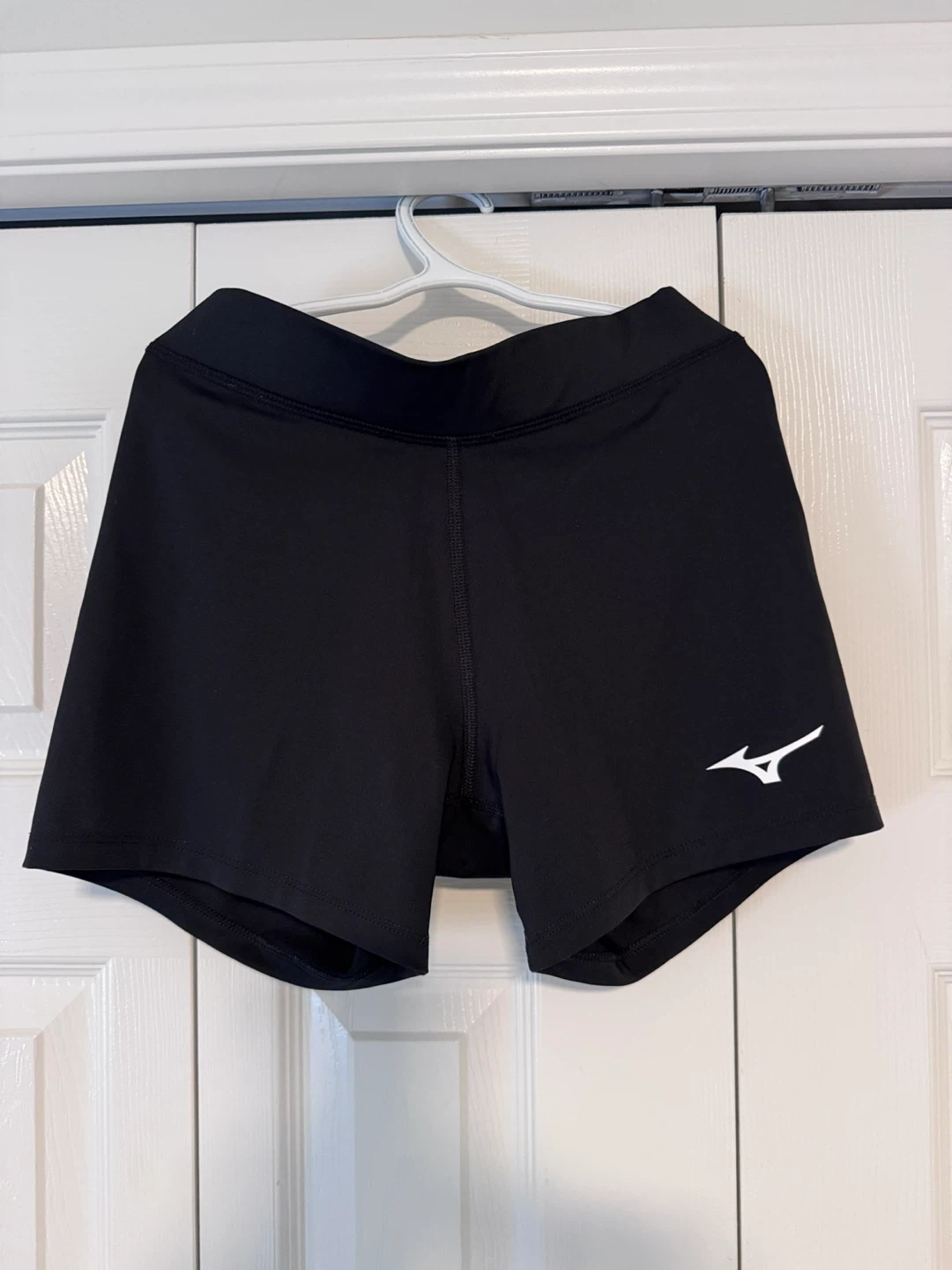 Mizuno Volleyball Spandex Shorts - Women's Medium 3.5
