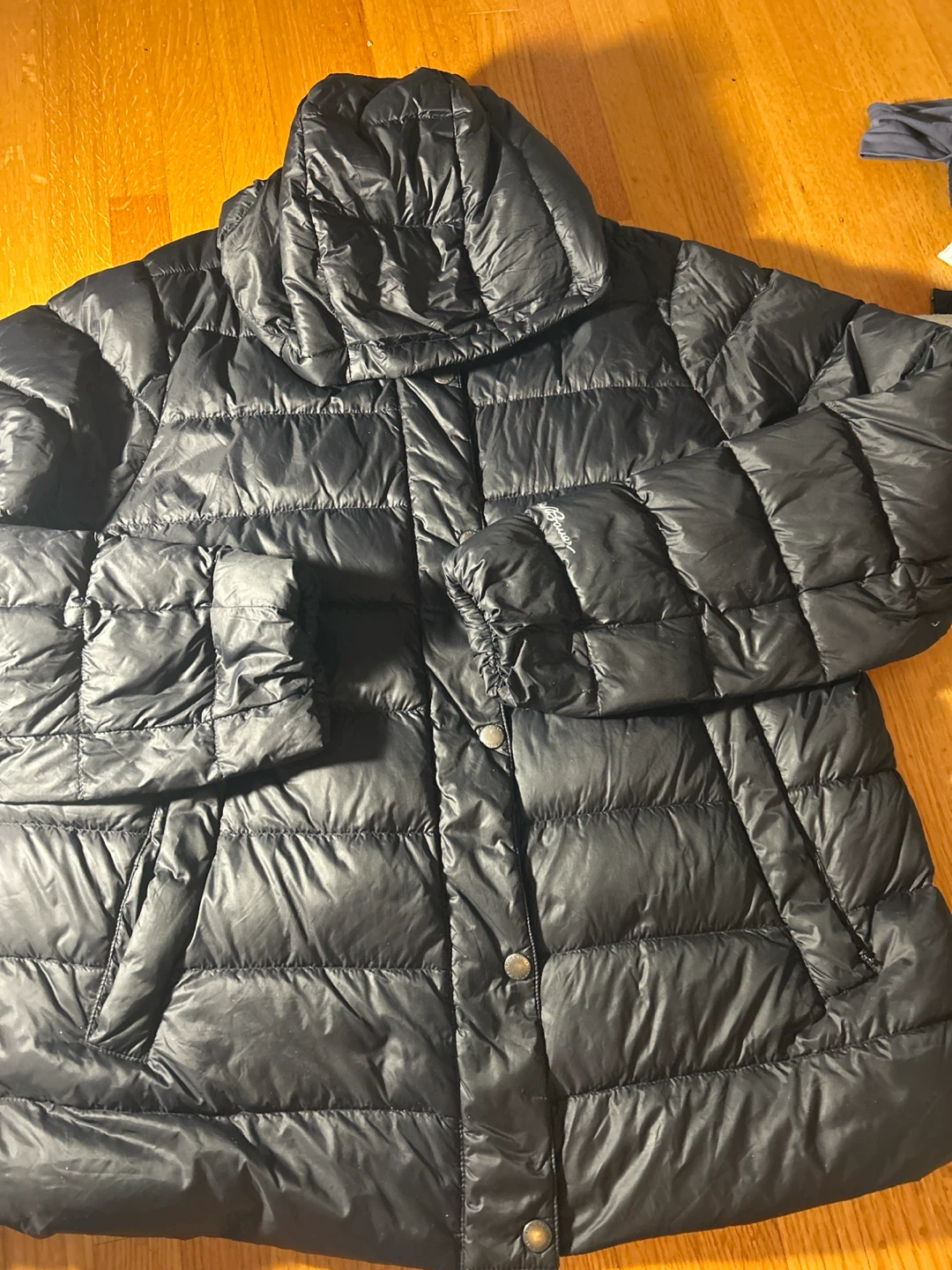 Eddie Bauer Women's Black Puffer Jacket Size L