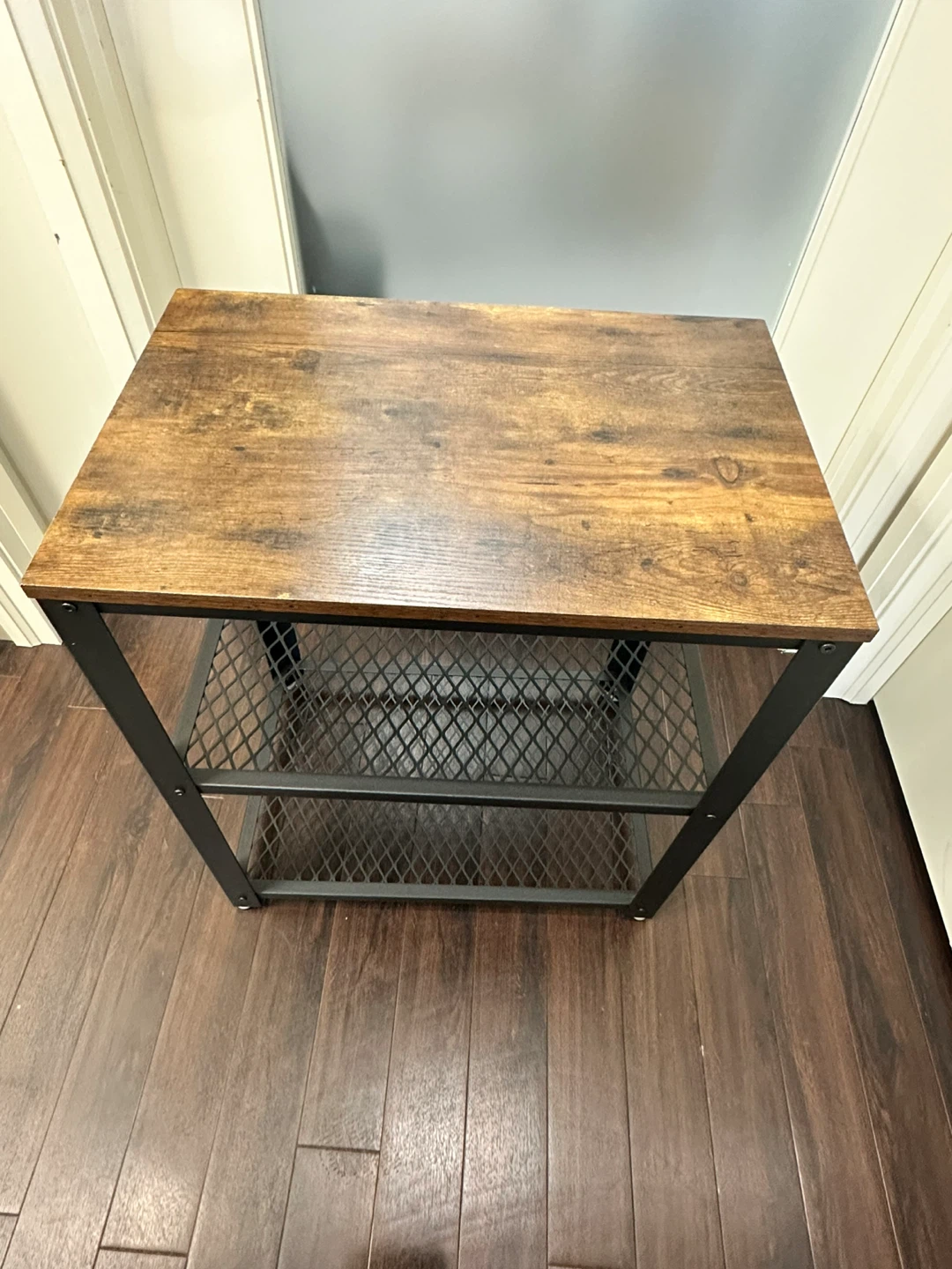 Two tier table for