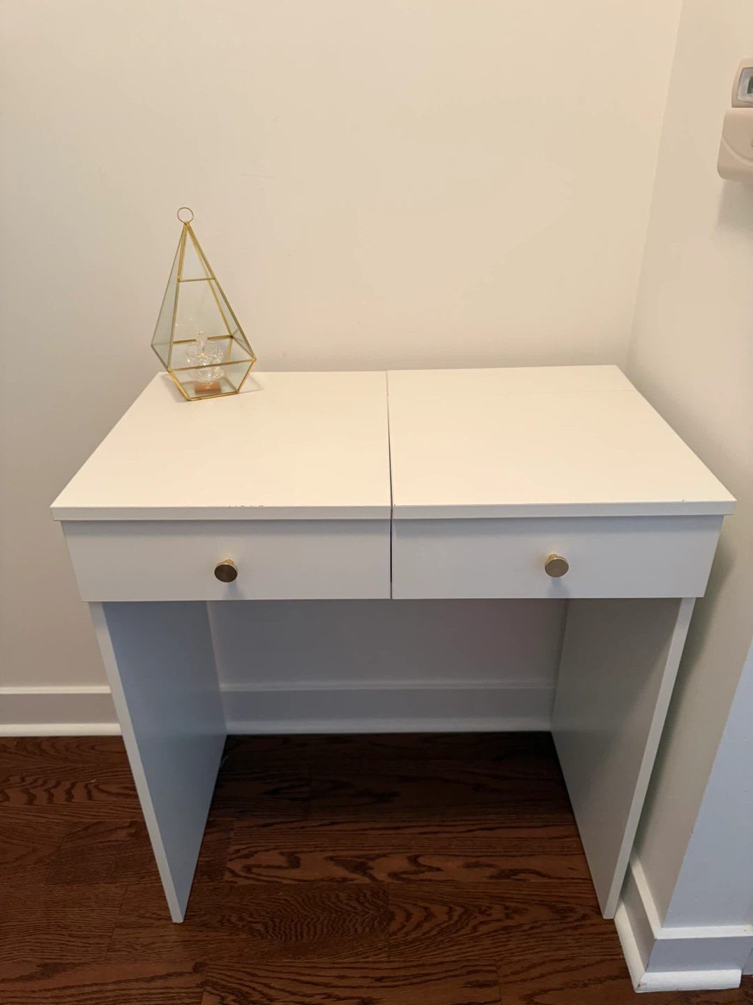 IKEAWhite Vanity Desk with Mirror and Storage