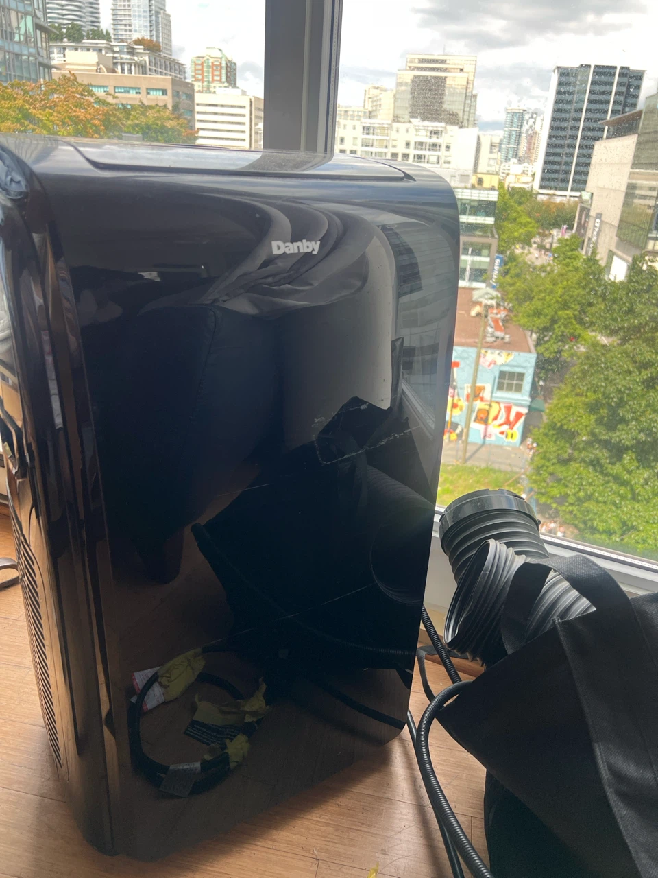 Danby Portable Air Conditioner - photo 2