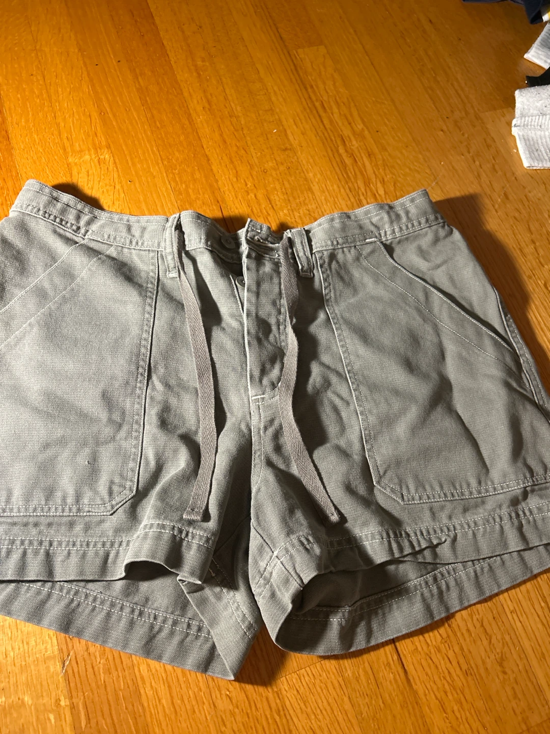 AE Cargo Shorts