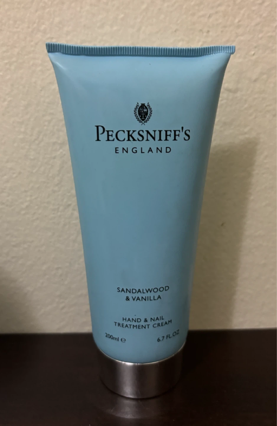 NEW-CLEARANCE-Pecksniff's Sandalwood & Vanilla Hand & Nail Cream