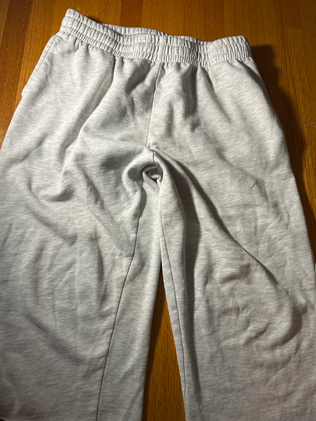 Light Grey 3/4 Sweat Shorts - photo 5