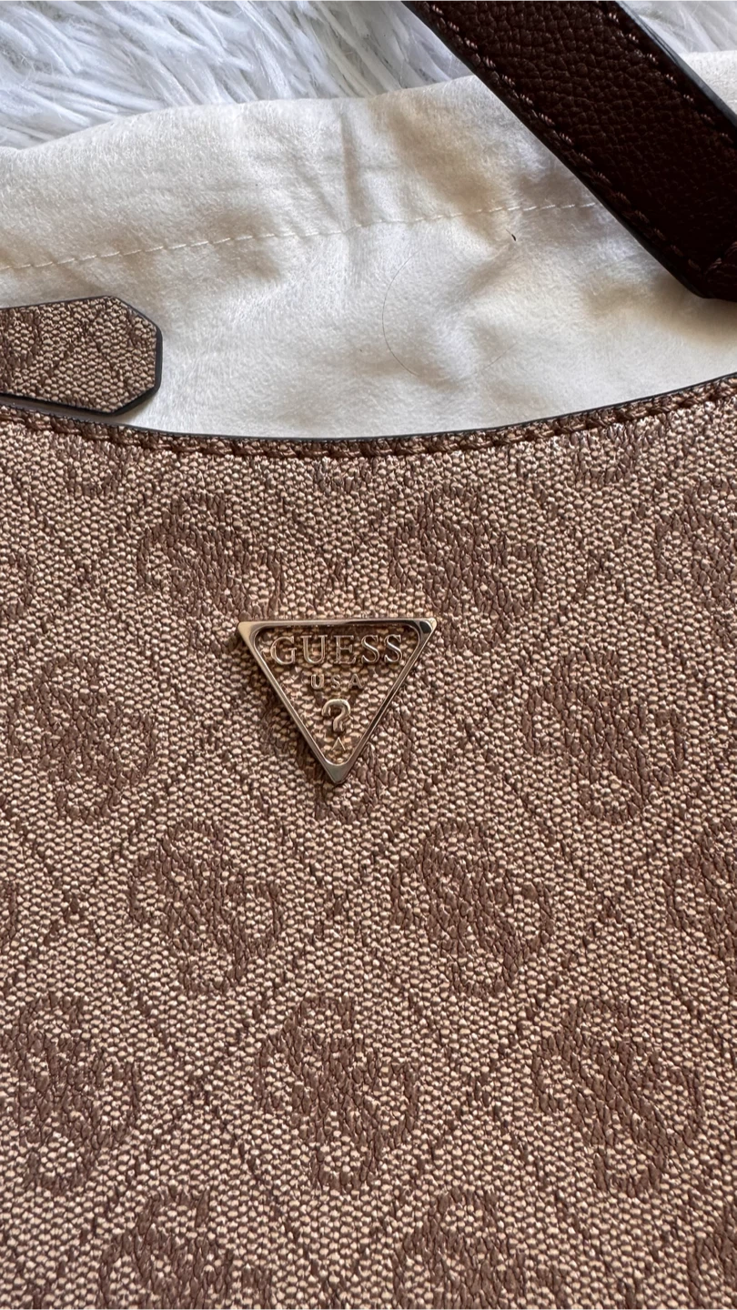 Guess Shoulder Bag - photo 3