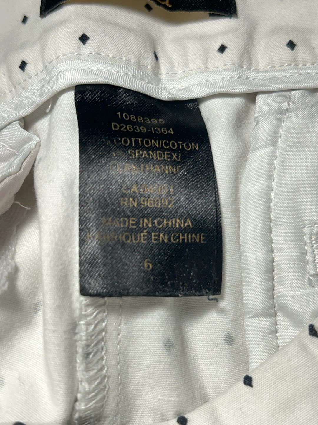 Dalia White Pants with Black Diamond Print - Size 6 - photo 4