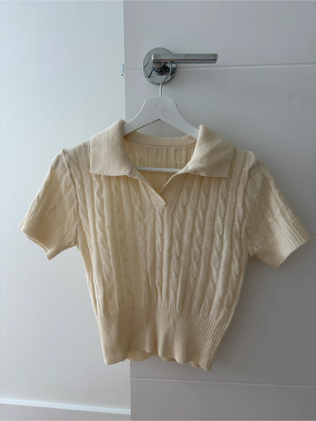 XS- Korean Cream Cable Knit Collared Short Sleeve Top