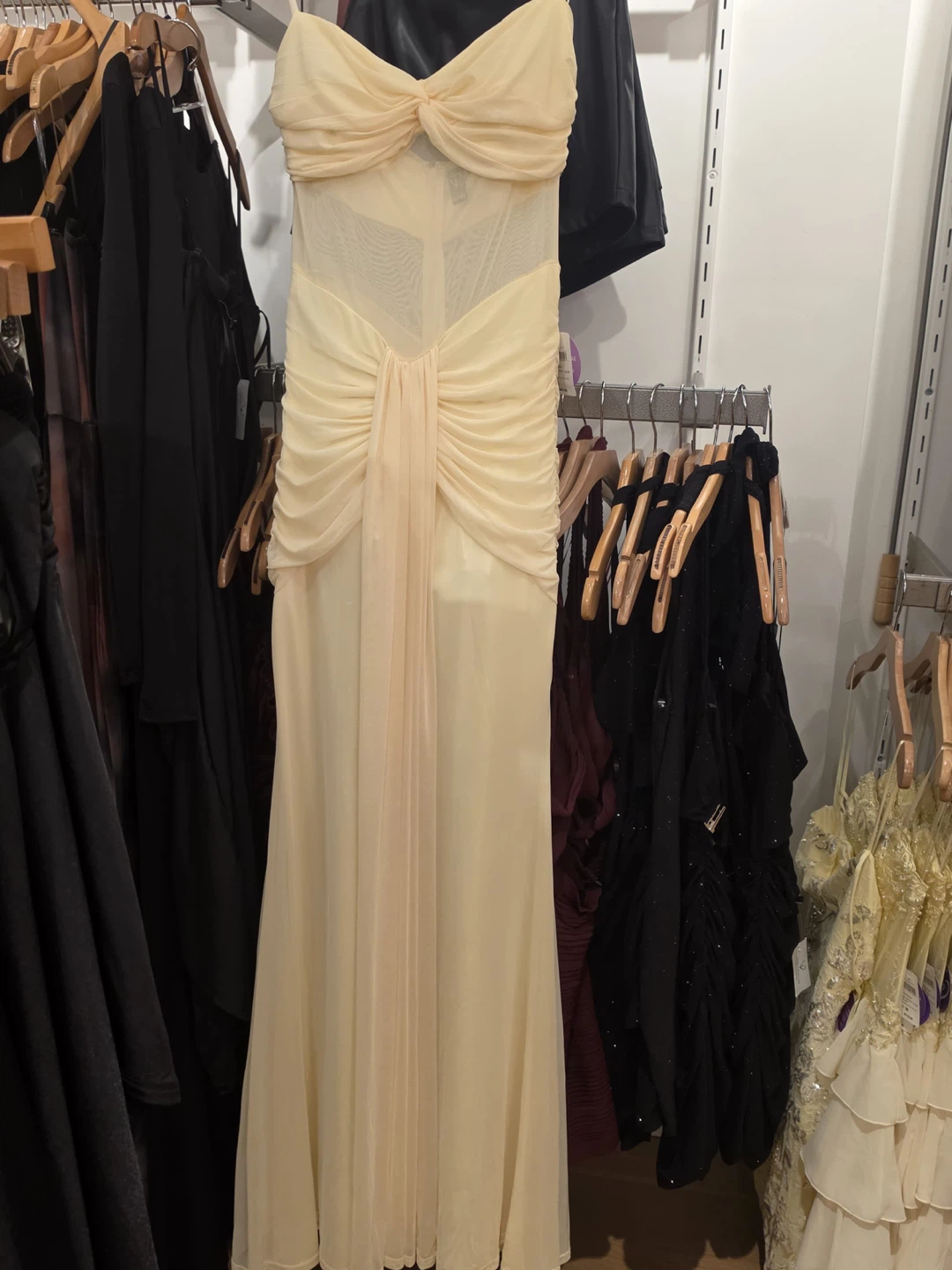 Yellow Ruched Mesh Gown - photo 2