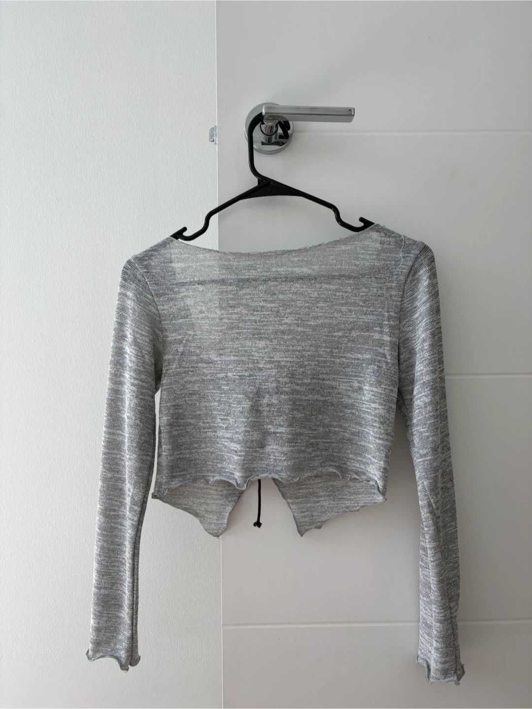 XS Grey Lace-Up Long Sleeve Crop Top - photo 2