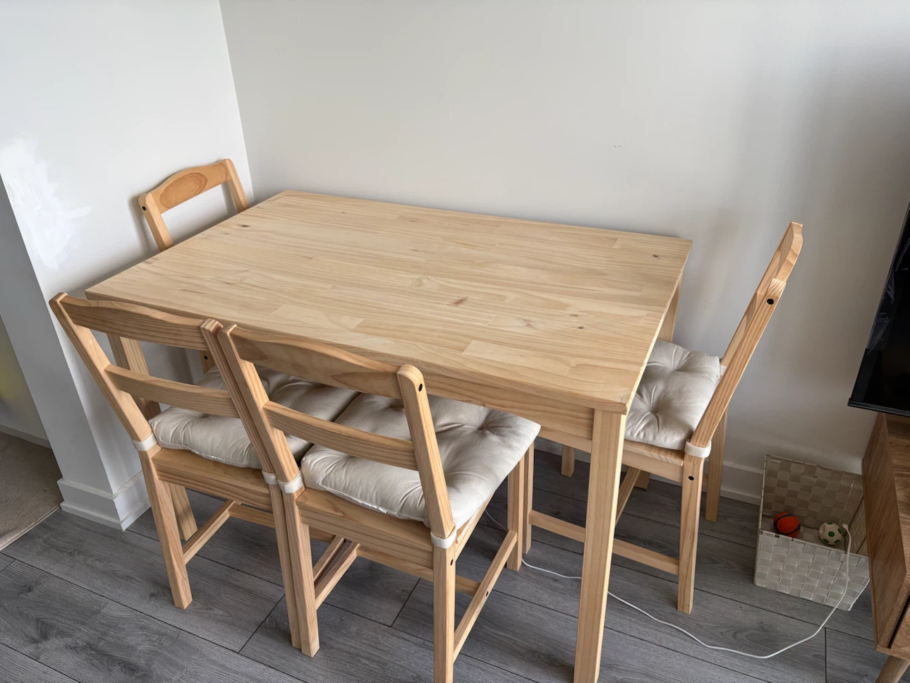 IKEA Dining Table + 4 Chairs with Cushions – Like New