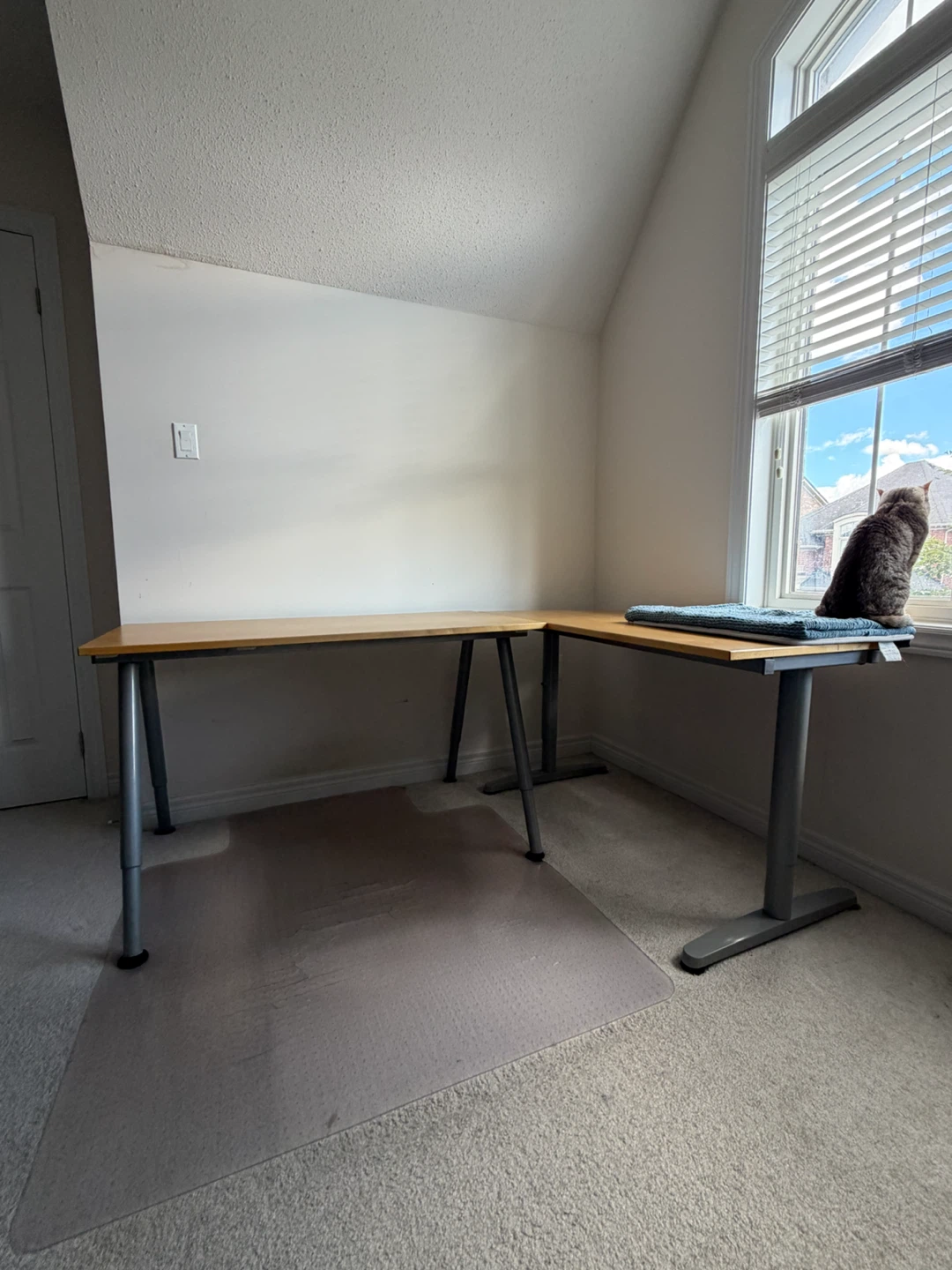 IKEA GALANT L-Shaped Desk - photo 2