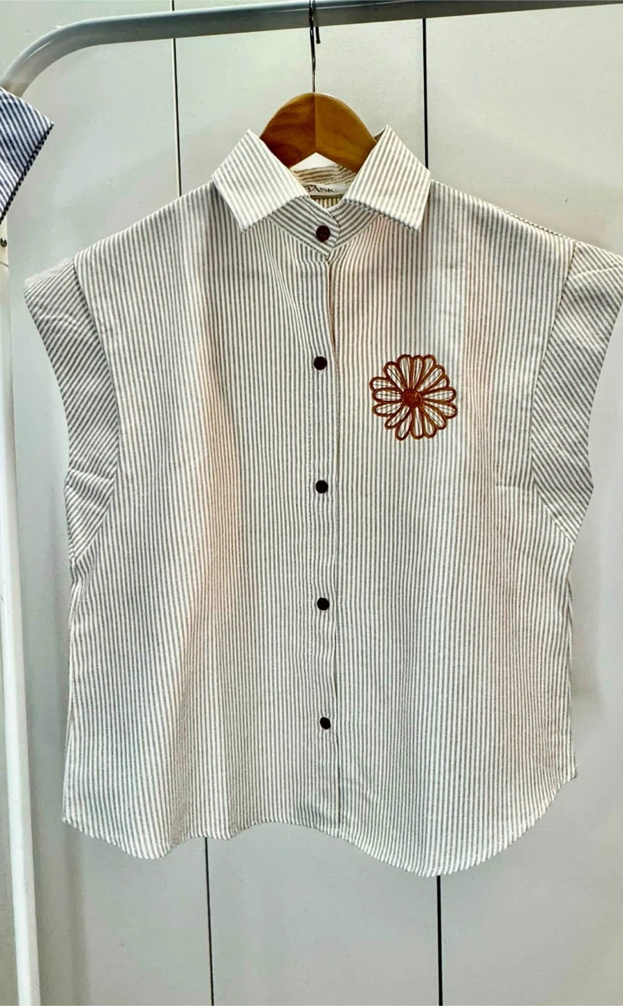 Striped Sleeveless Blouse with Flower Embroidery $25each - photo 5