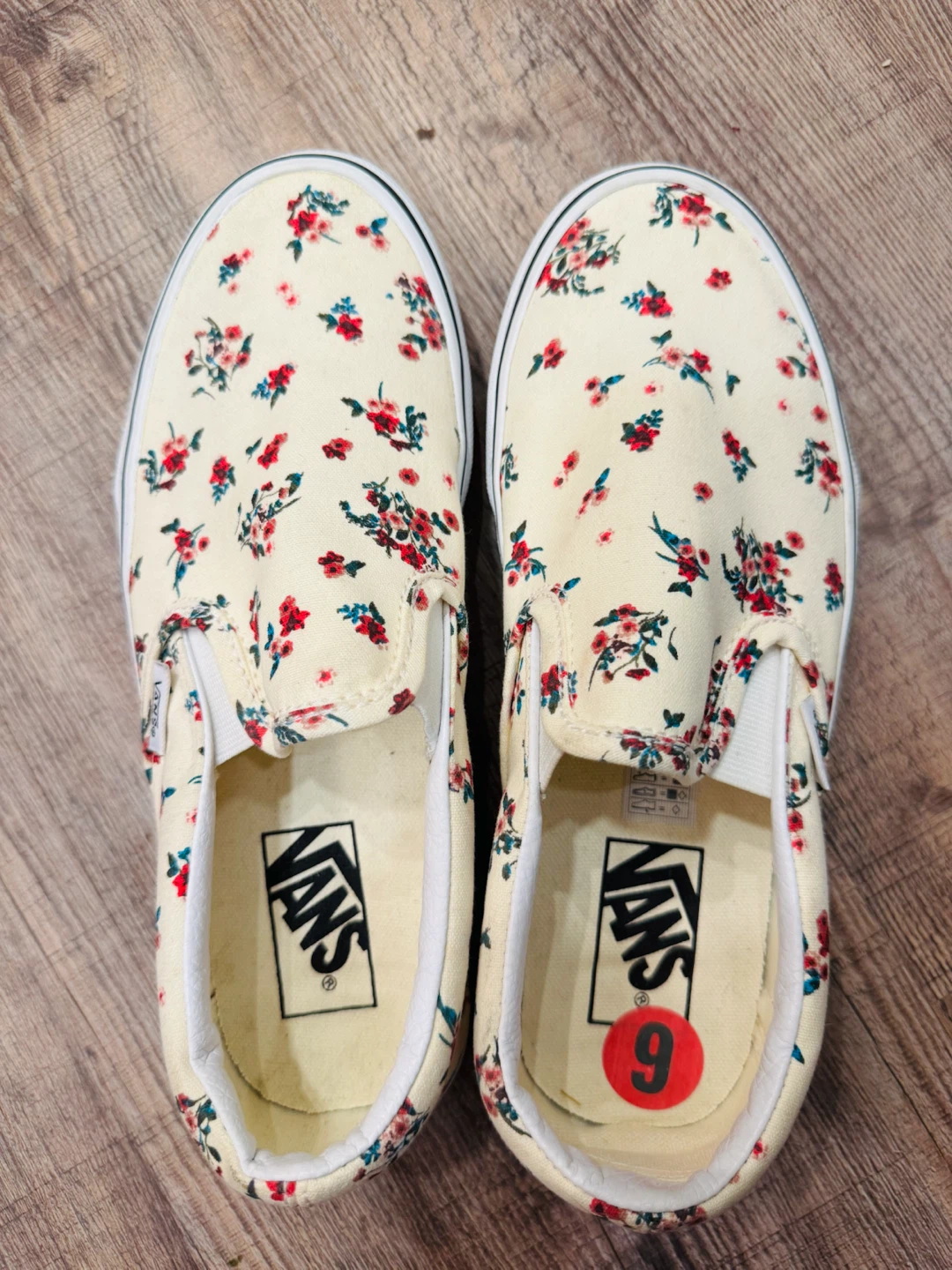 Vans Slip-On Floral Sneakers