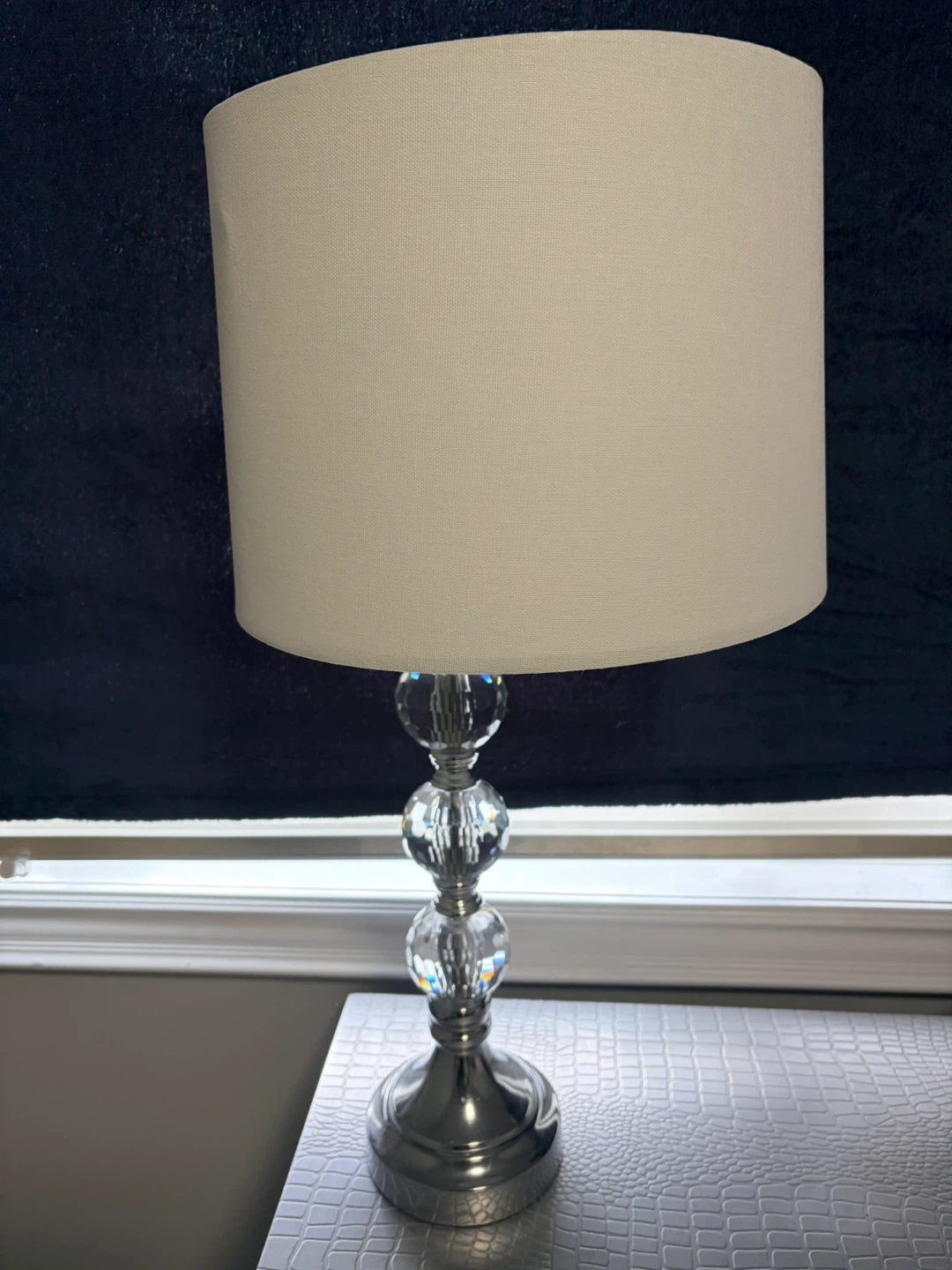 Pair of 2 Crystal Ball Accent Lamps - photo 2
