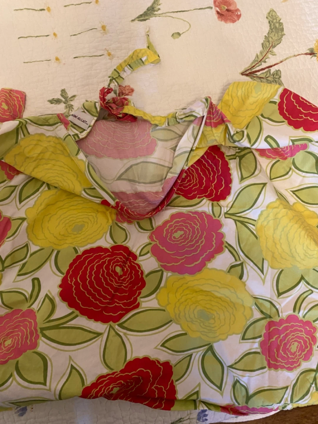 Baby items: Moby, sun shade, nursing cover, change pad - photo 5
