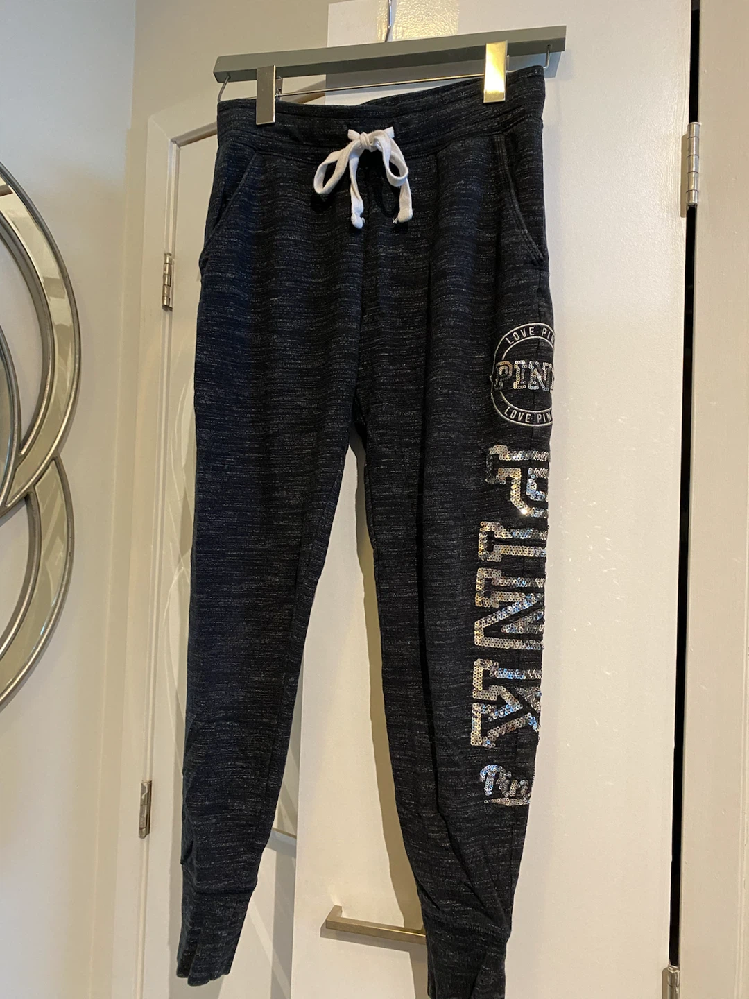 2016 Victoria's Secret PINK Sequin Skinny Joggers