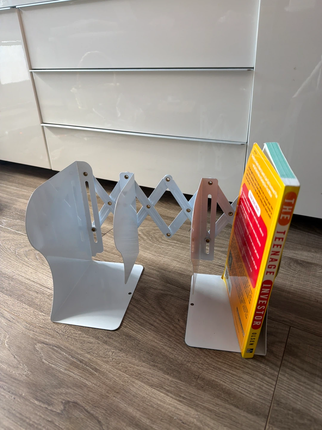 Desktop Book File Holder - photo 2