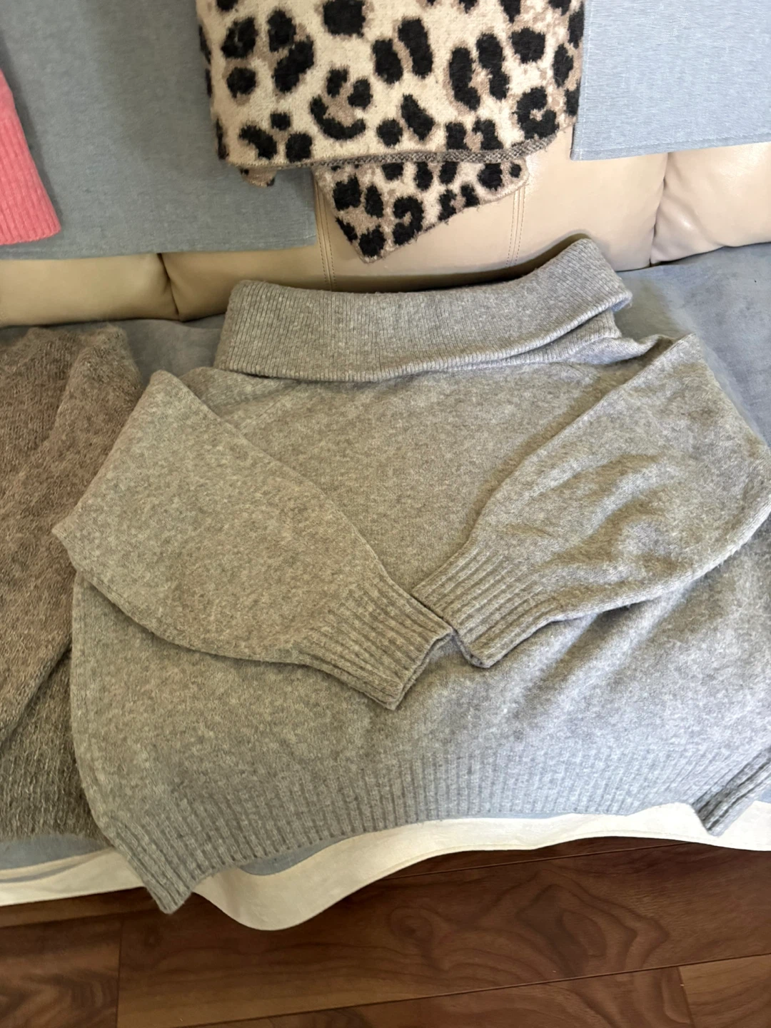 Fashionable Pullovers - photo 4