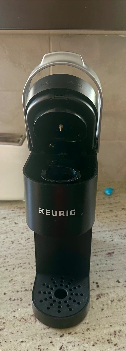 Keurig Single Serve Coffee Maker - photo 3