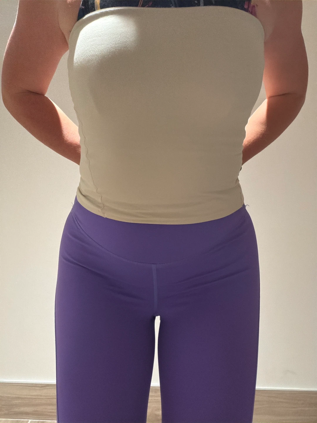 Lululemon Beige Tube Top - photo 4