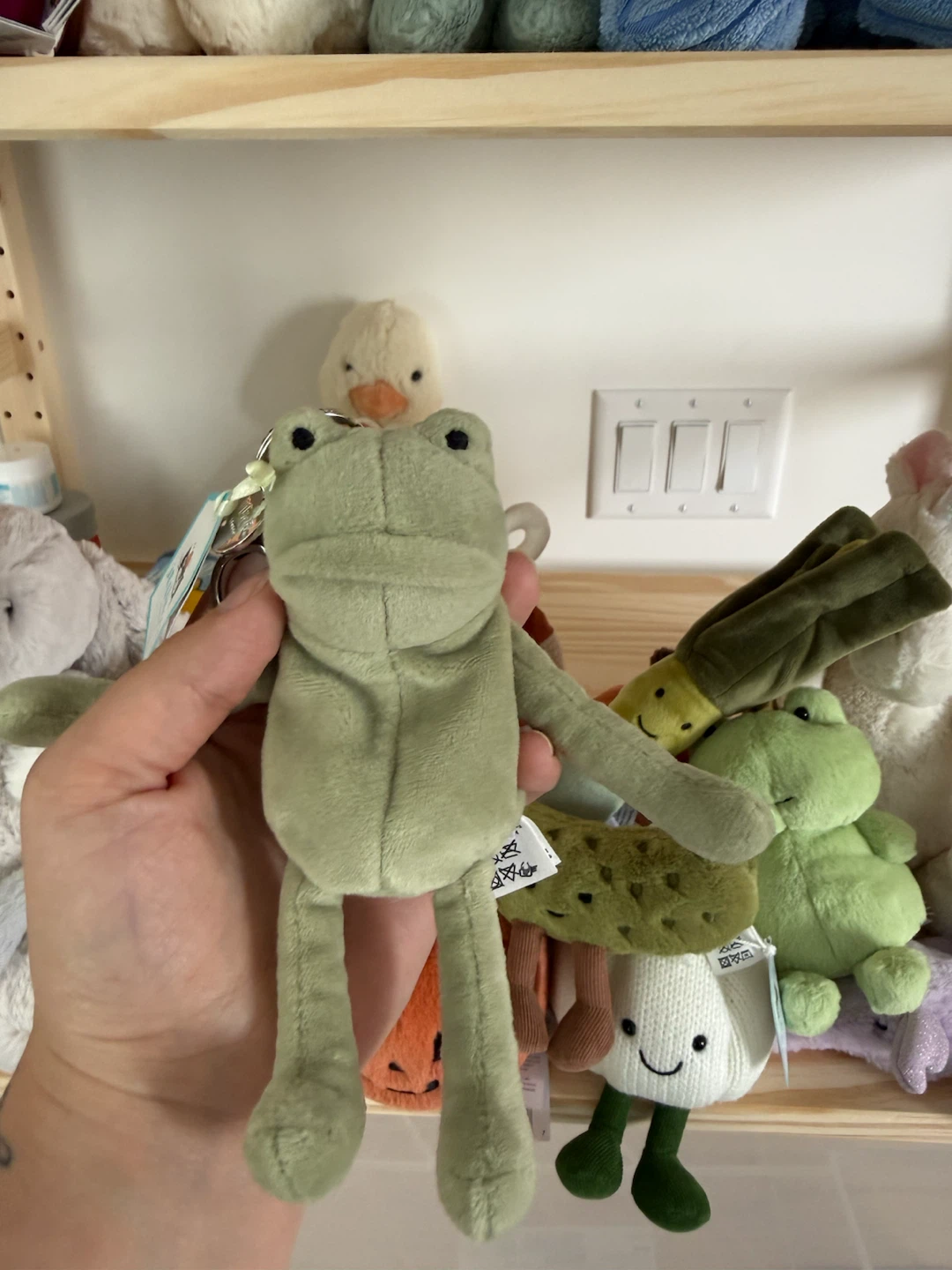 Jellycat bag charm Fergus frog retired