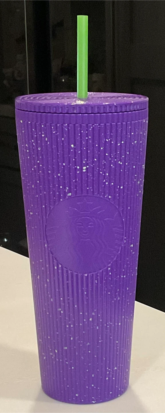 Like new Starbucks Tumblers. Price individually - photo 3