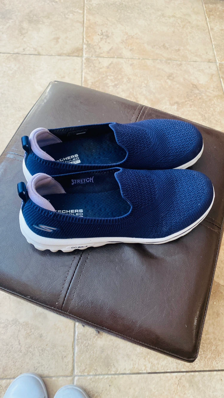 Skechers go walk size 9.5 ladies - photo 3