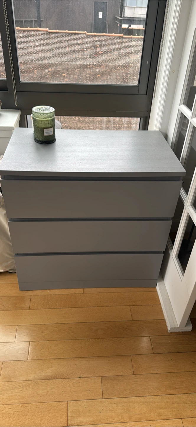 Gray 3-Drawer Dresser