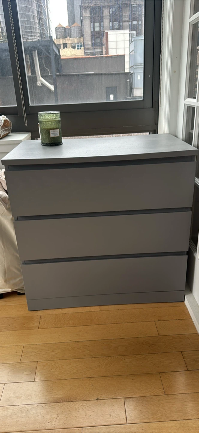 Gray 3-Drawer Dresser - photo 2