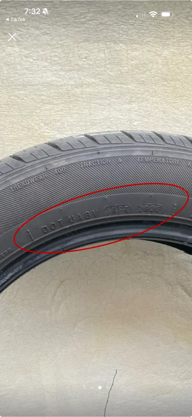 215/55R17 Nexen CP671 All season Tires - photo 2