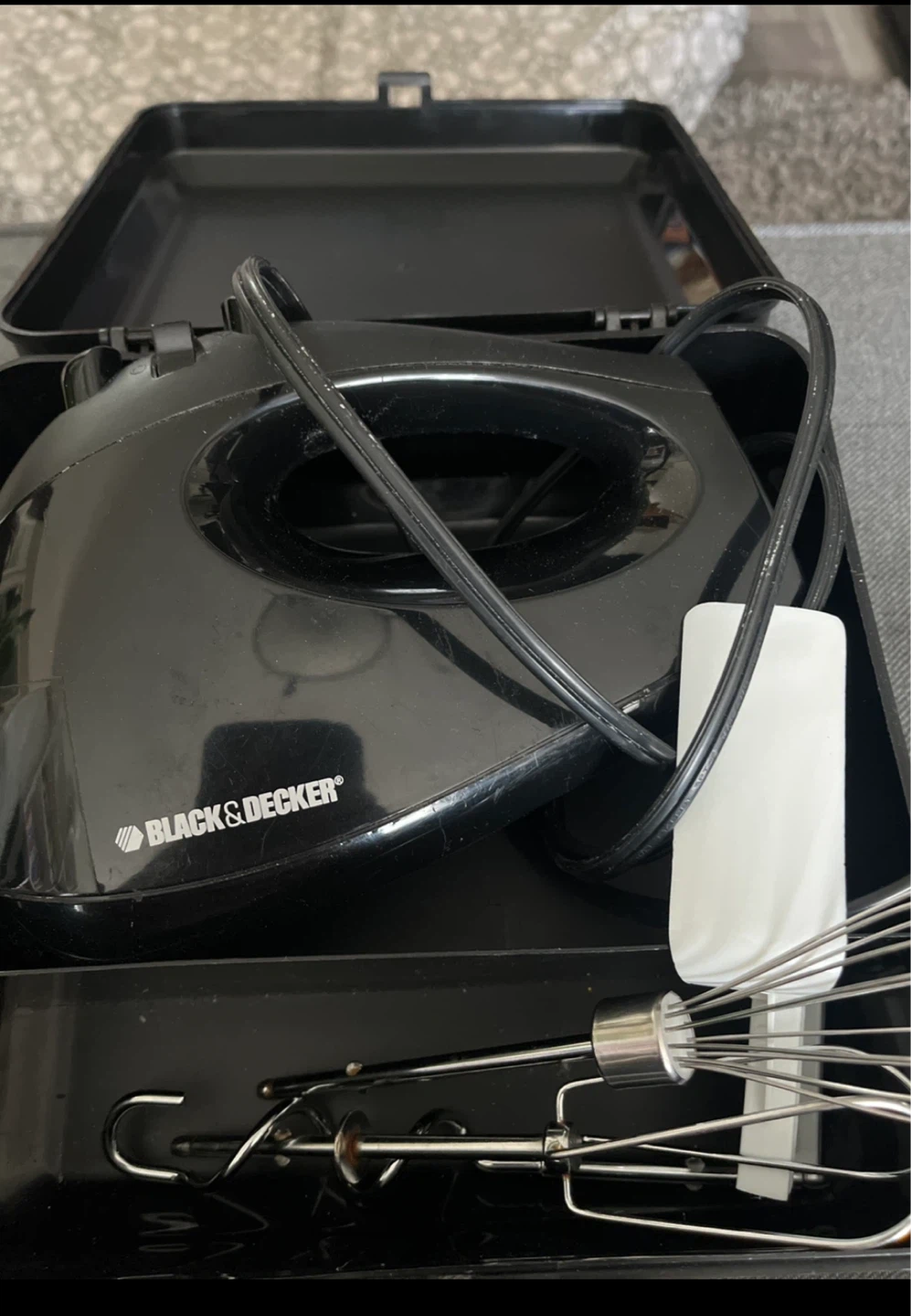 Black & Decker Hand Mixer with Case