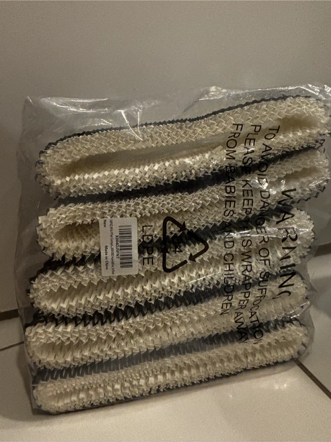 Sunbeam Humidifier with 5 Replacement Filters - photo 3