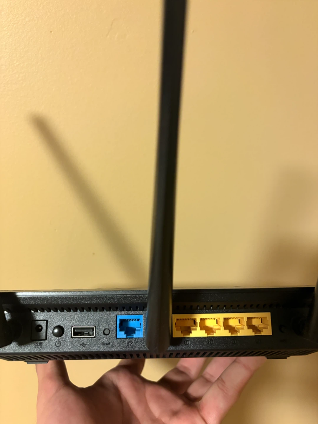ASUS RT-AC66U B1 Dual Band Gigabit Router - photo 2