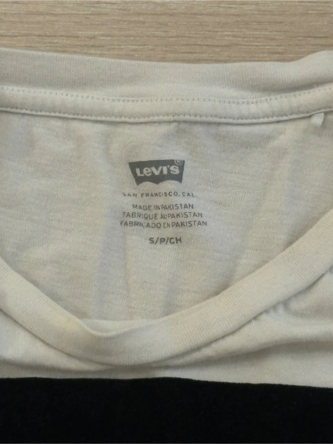 Levi's White T-Shirt - photo 3