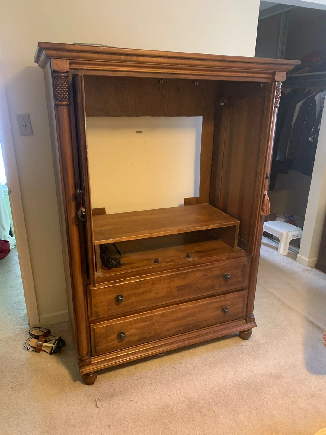 Tv armoire /storage cabinet - photo 3