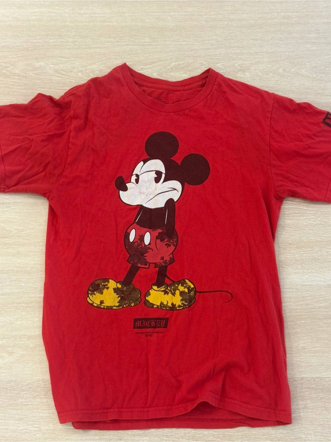 Disney Mickey Mouse Red T-Shirt Size S