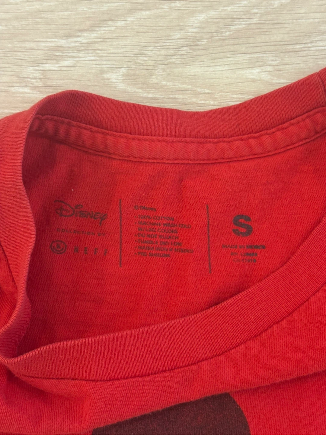 Disney Mickey Mouse Red T-Shirt Size S - photo 2