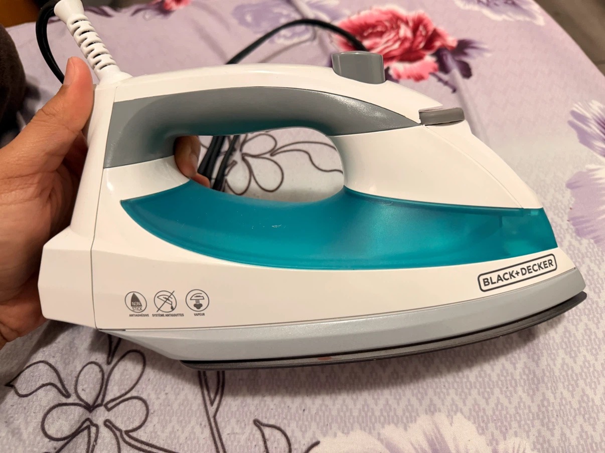 Black+Decker Iron