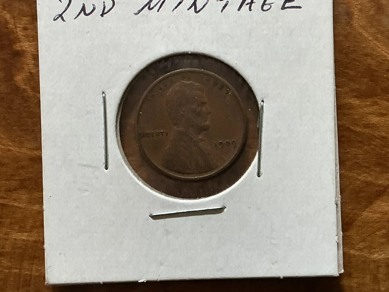 1909 Abraham Lincoln Wheat Penny ! - photo 2