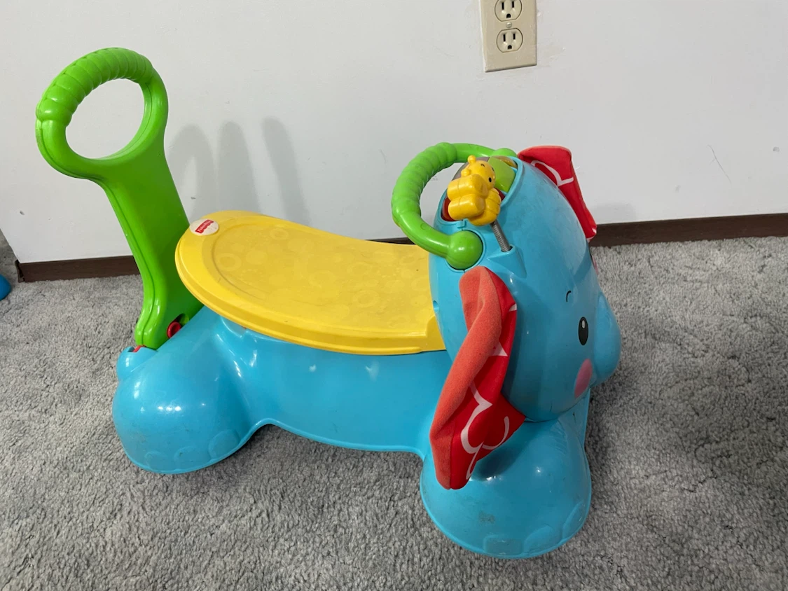 Fisher-Price Ride-On Elephant - photo 2
