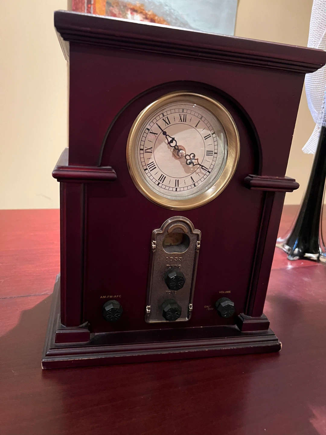 Retro Wooden Clock Radio