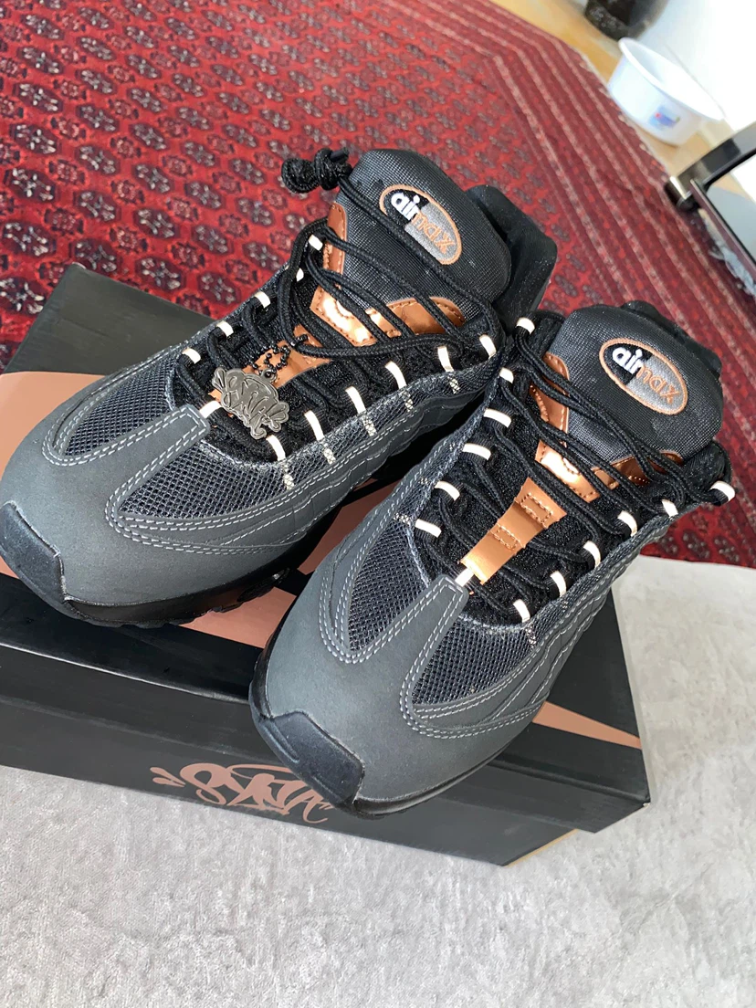 Nike Air Max 95 x Syna Men's Shoes - photo 4