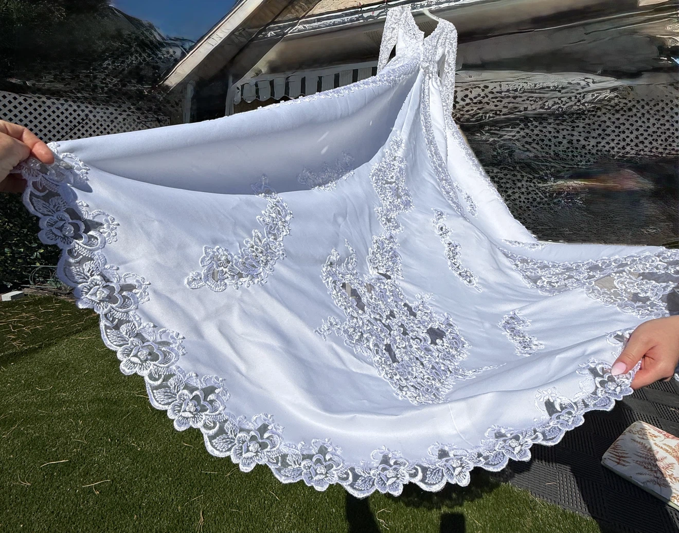 Wedding dress - photo 2