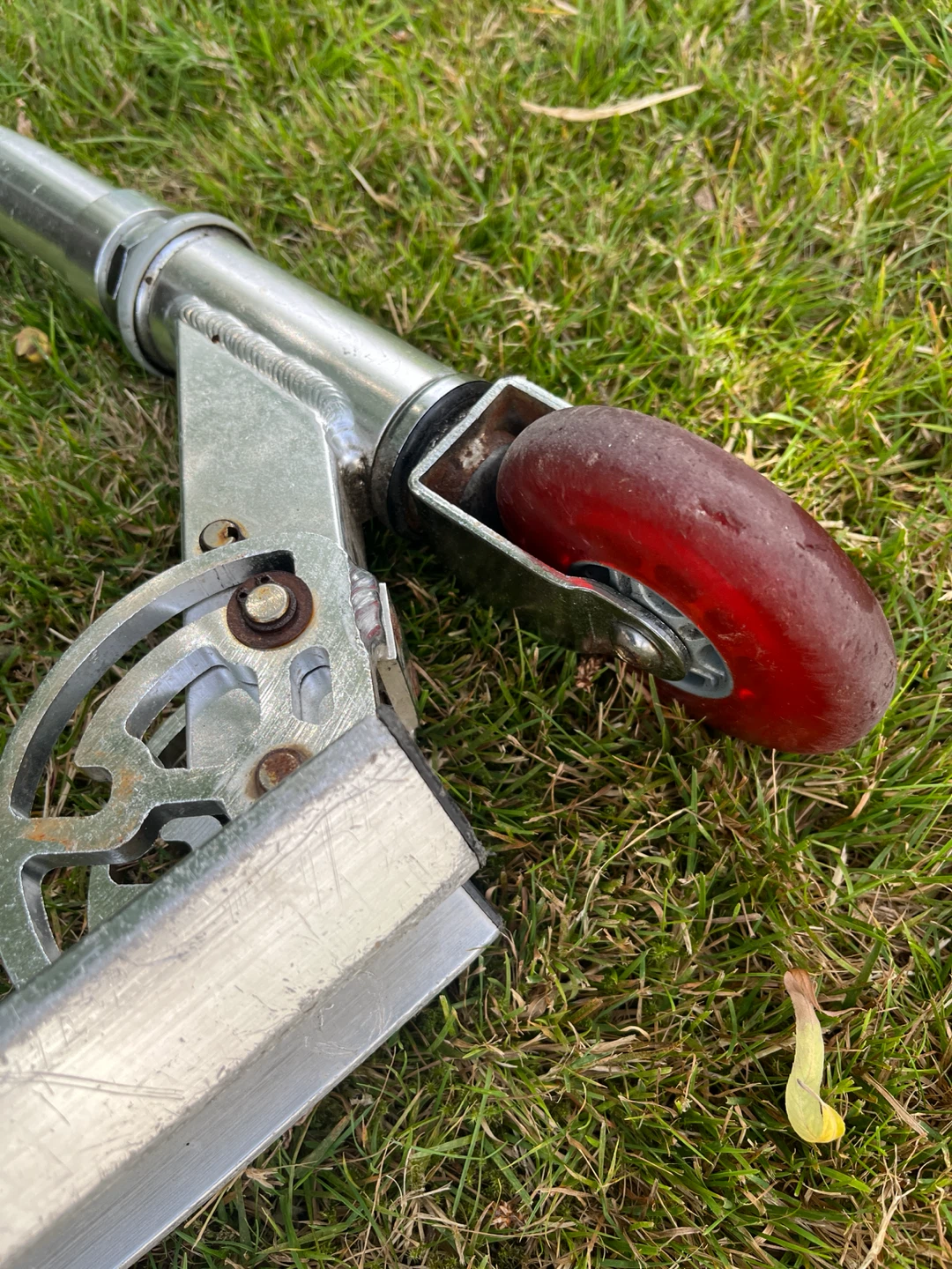 Vintage Huffy Micro Scooter - photo 3
