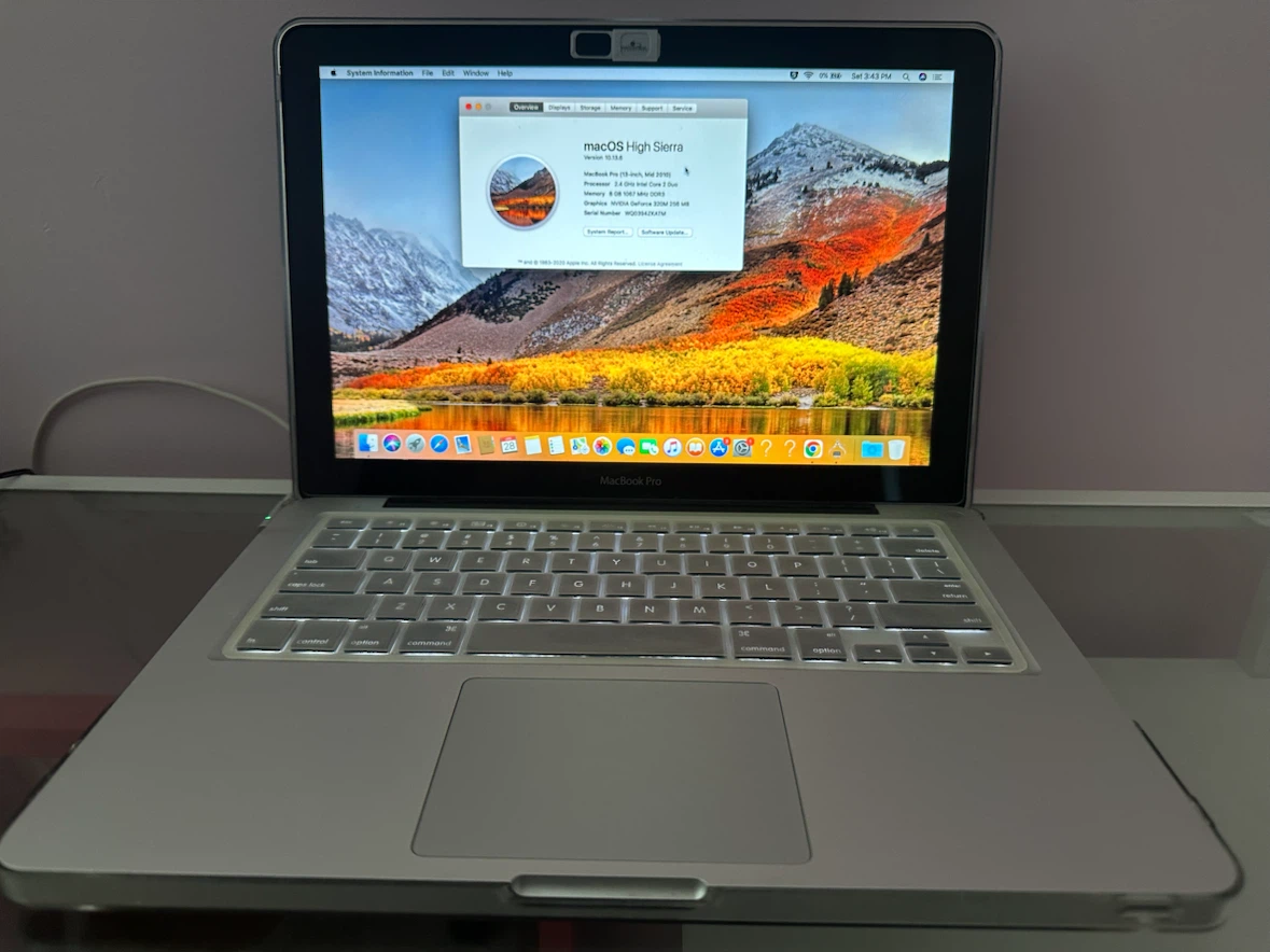 Apple MacBook Pro 13" Laptop - photo 2