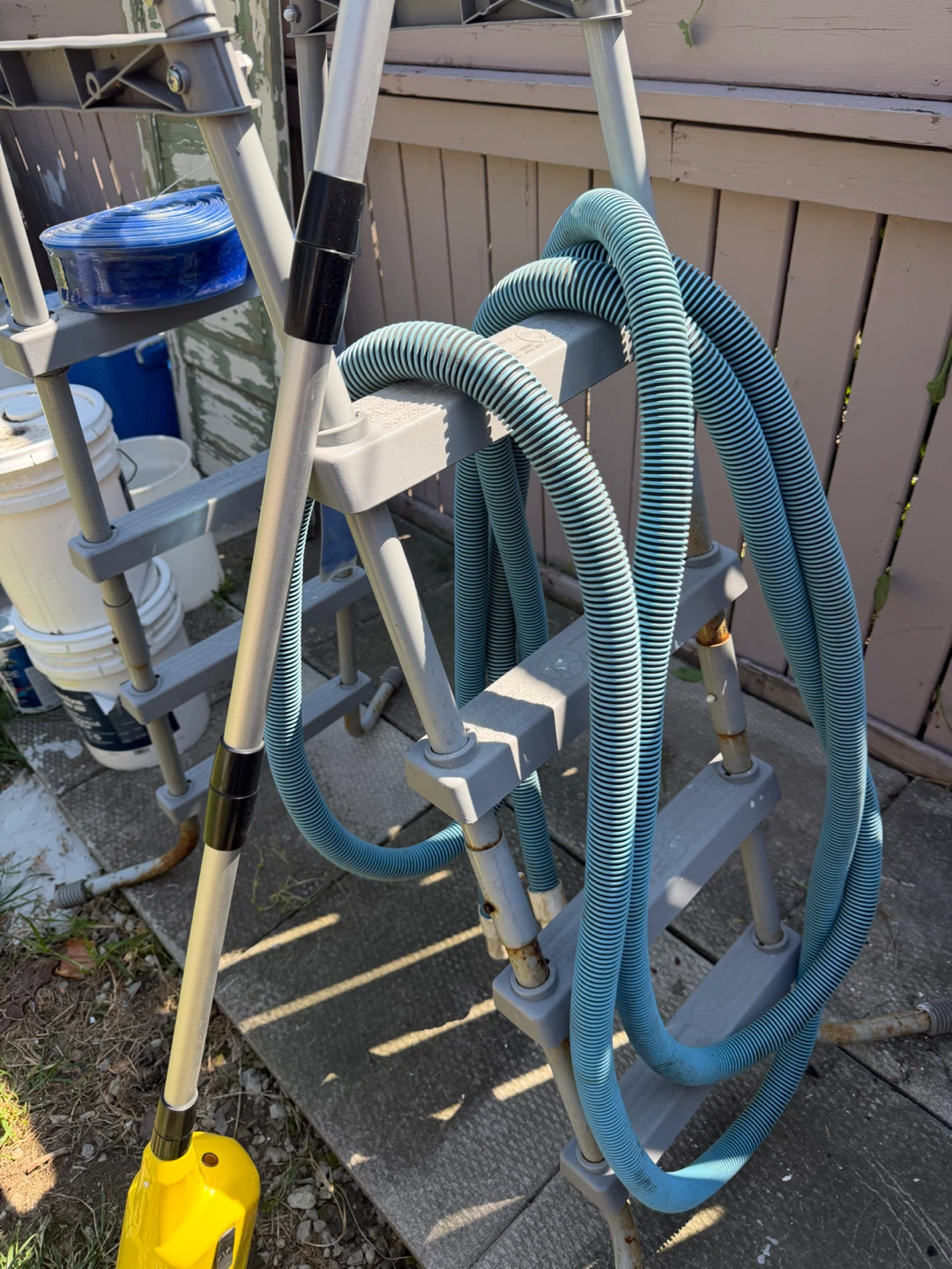 Pool stuff- all for 50$ - photo 2