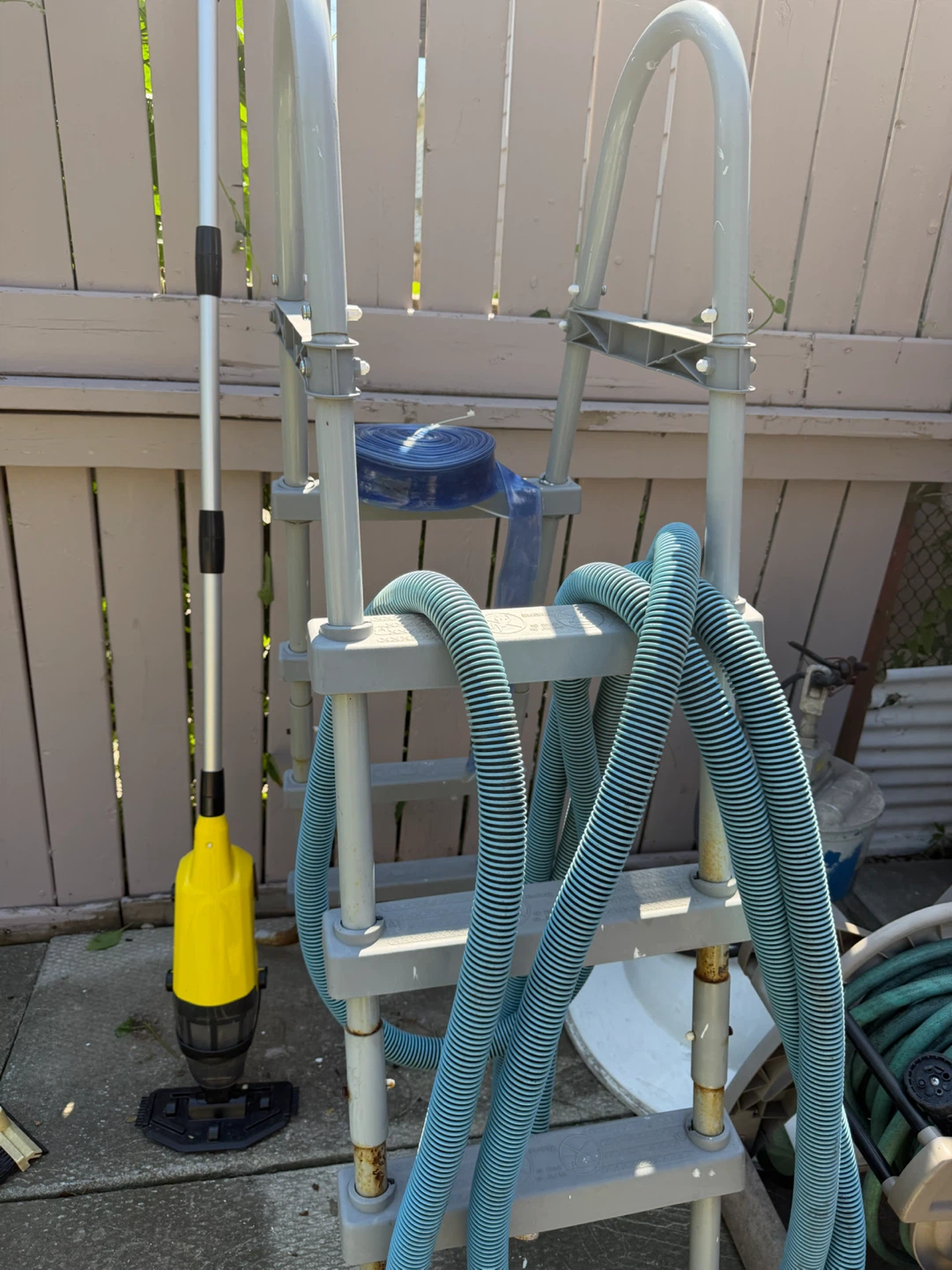 Pool stuff- all for 50$ - photo 4