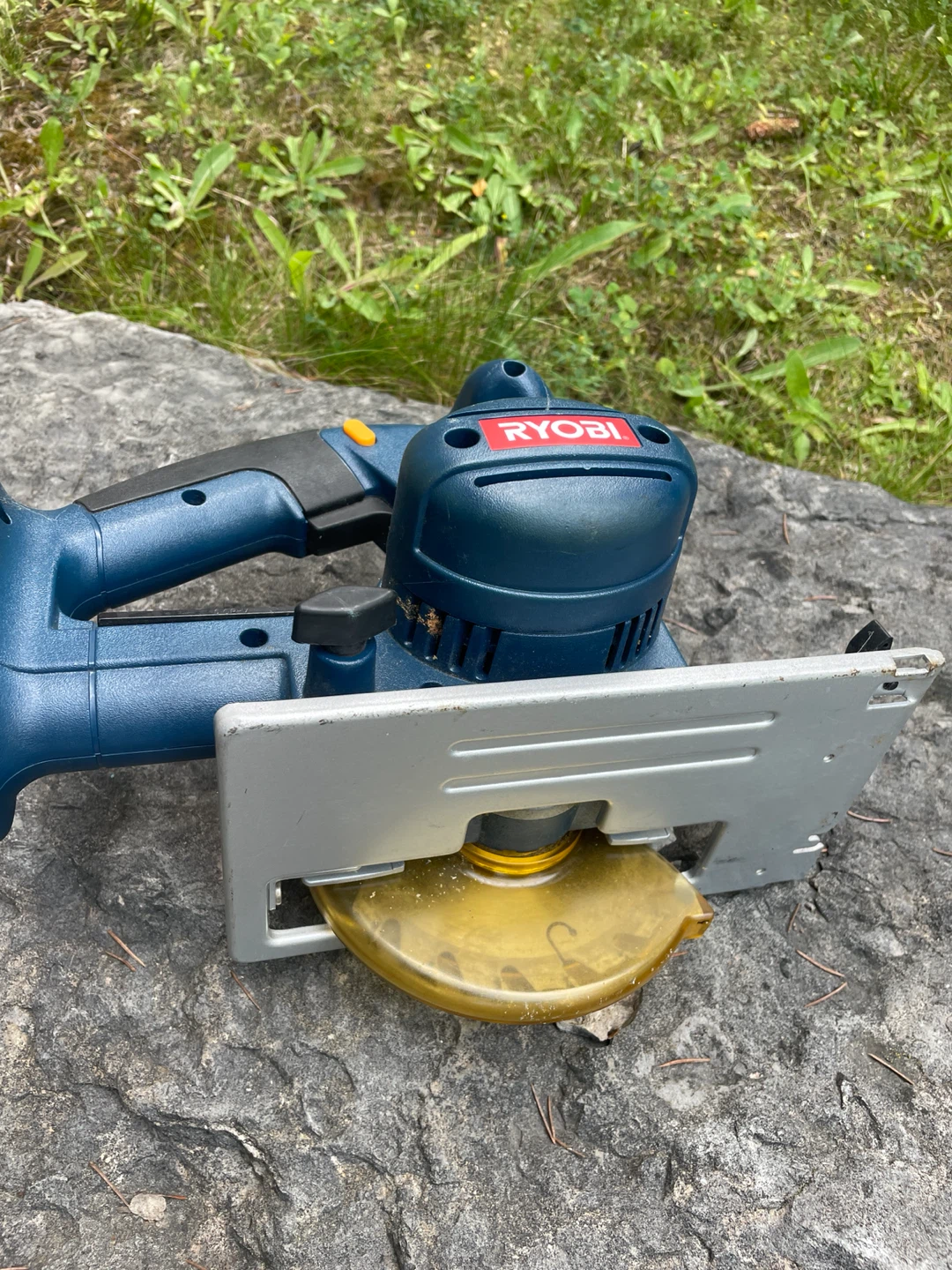 Ryobi 18V Circular Saw - photo 2