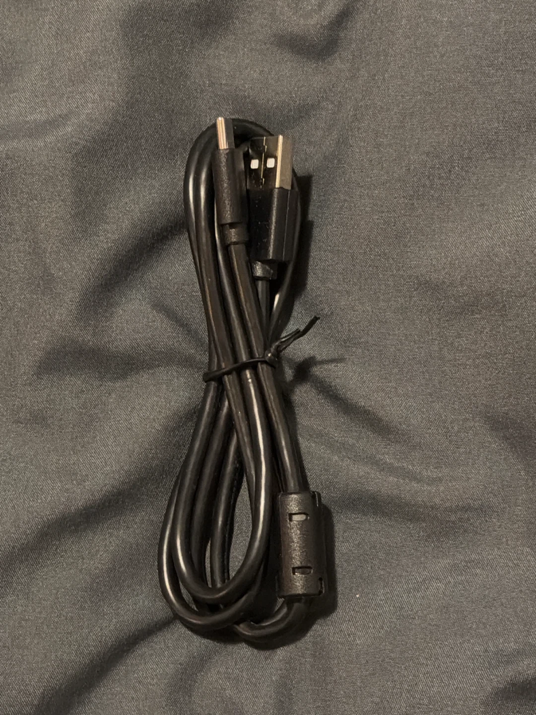 Black USB to USBC cable