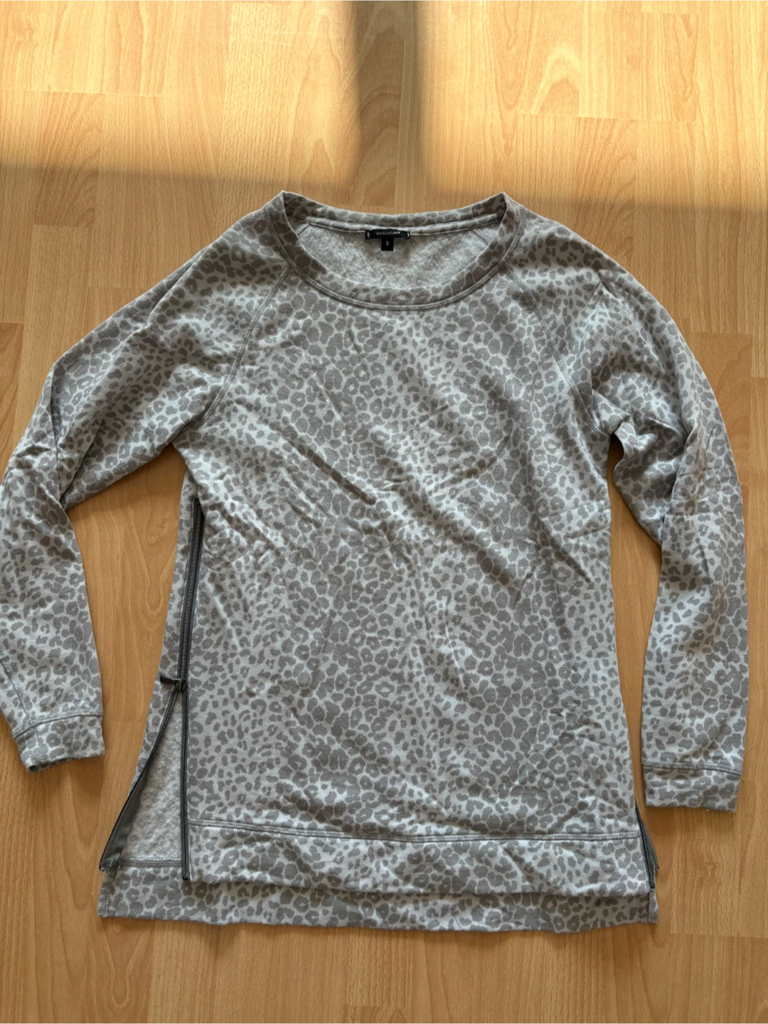 Leopard Print tunic Sweatshirt Size S